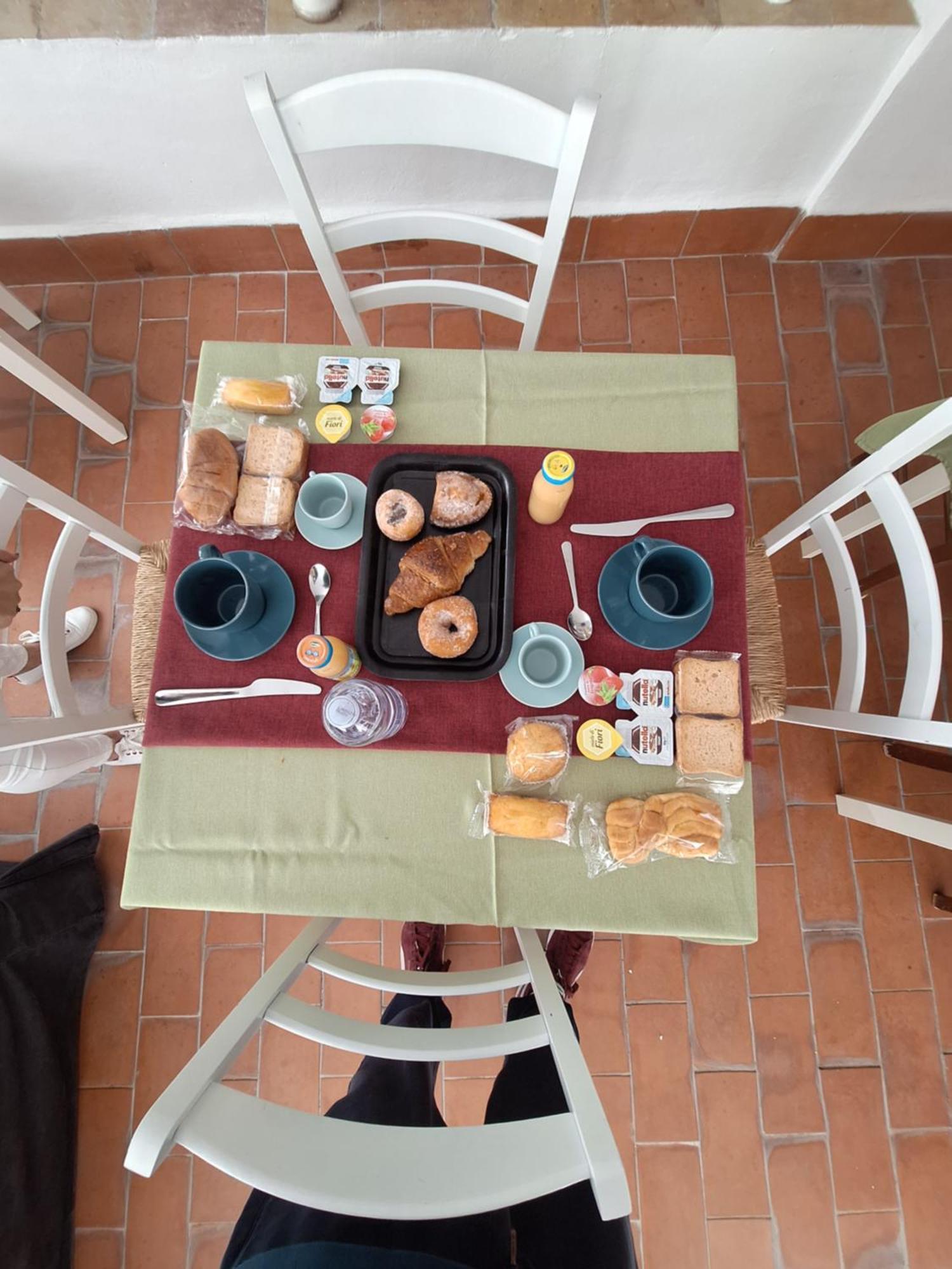 B&B Antichi Colori Cinisi Buitenkant foto