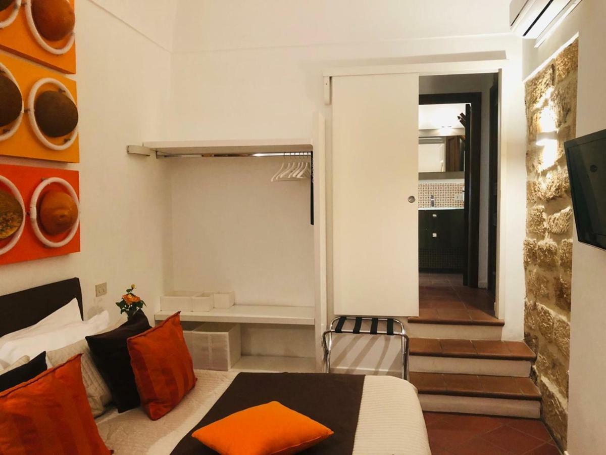 B&B Antichi Colori Cinisi Buitenkant foto